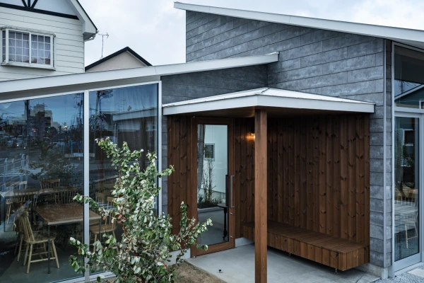 お洒落なカジュアル・フレンチレストラン