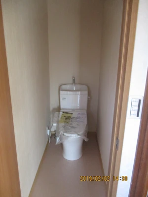 リフォーム後：廊下から入れるトイレ室へ