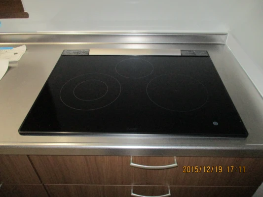 三菱のタッチパネル型IHクッキングヒーター