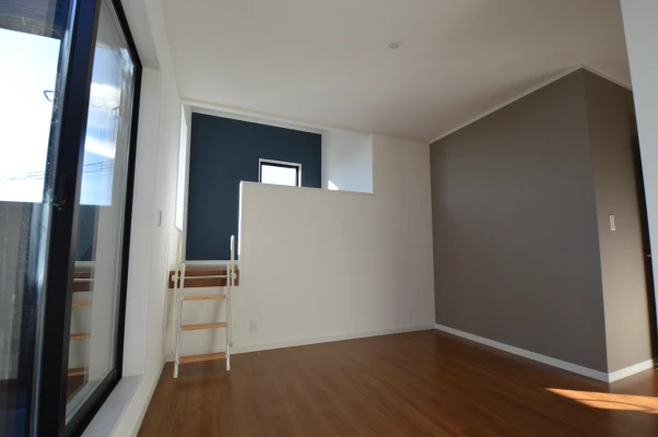 リビング高天井上を有効利用した「空間」です