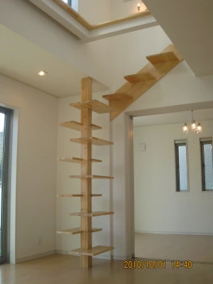 棟梁による匠の技キャットタワー