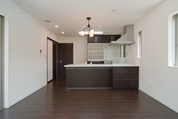 モノトーンの落ち着きあるＬＤＫ