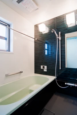 水廻り二階のユニットバス