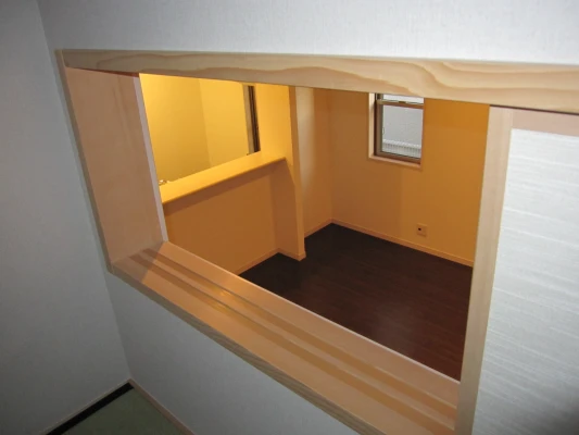 和室戸襖から見えるＬＤＫ眺望