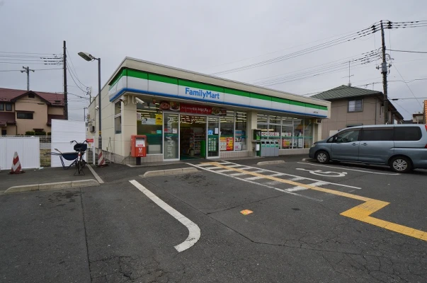 ファミリーマート上尾壱丁目店