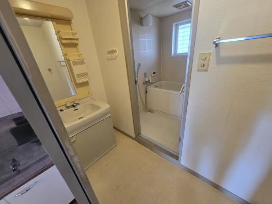 サントピア　洗面