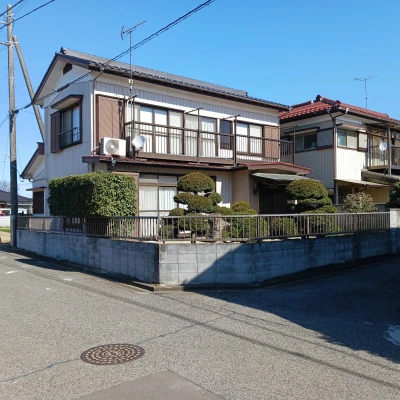 平方　中古建て外観