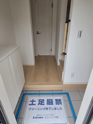 リュミエール 玄関
