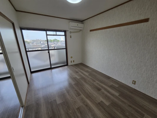 セントラルハイツ402 室内