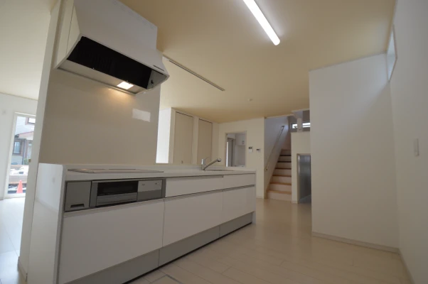 ぐるぐる回れるキッチン空間