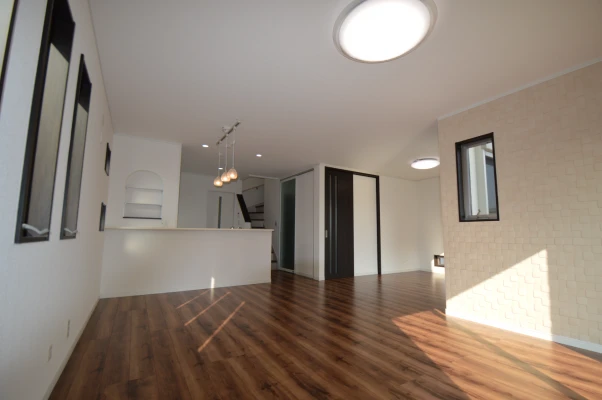 ビンテージ床ＬＤＫ！安らかに暮らすがよい