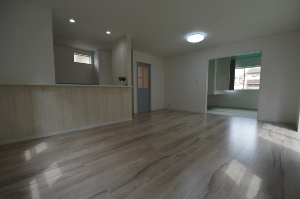 ビンテージ調フロアで可愛さ演出のＬＤＫ