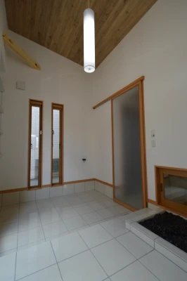 トラップ排水がタイル床にあり水洗い可能