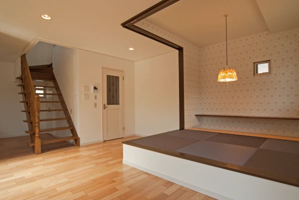 スキップフロア和室は堀づくり